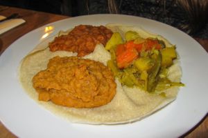 Mixed plate: Brsin, Timtumo and Alitscha at Almaz in Saarbrucken