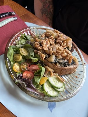 Blue ivy toastie  at Vegan Chouke in Brussels
