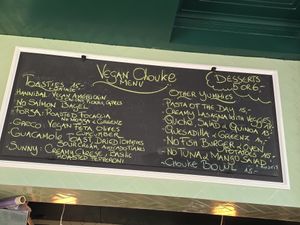 Menu of the day at Vegan Chouke in Brussels
