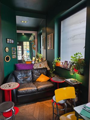 Interior, cosy corner at Vegan Chouke in Brussels