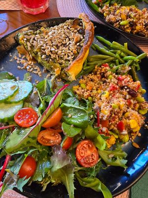 quiche with vegs and quinoa at Vegan Chouke in Brussels
