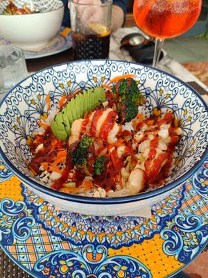 Sesame Sensation Bowl at Roots Restaurante Cafee Olé in Mallorca