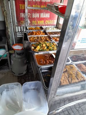 Com chay selection at Chon Tin in Ho Chi Minh City