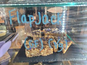 Flapjack at Caffi Bach Y Bocs in Llangefni
