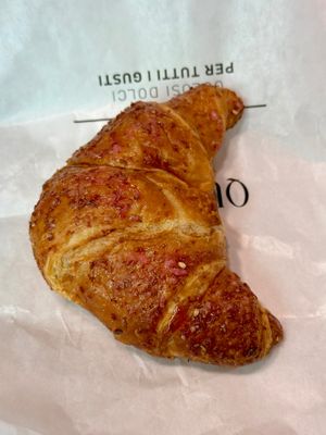 Forest fruit cornetto at Tentazioni Café in Florence