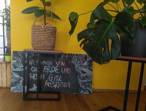 Wir kommen von der Erde und haben gute Absichten. at KF Erde - ReSoWi in Graz