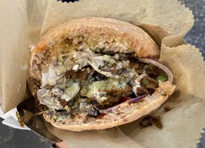 Veganer Shawarma im Vollkorn-Pita  at Vegan Shawarma in Jerusalem