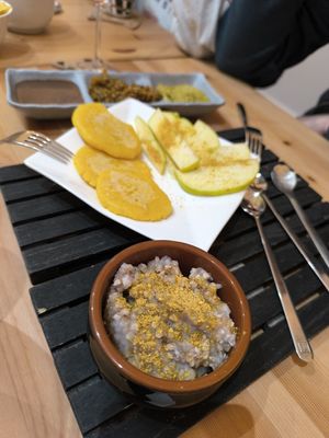 Our tapas at Lə gattarə in Bergamo