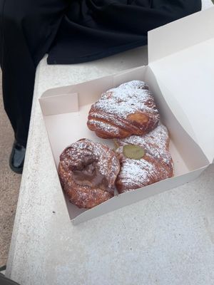 Plain croissant, Pistachio Croissant and Nutella New York Roll at Pastelería Málaga Vegana in Malaga