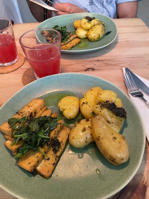  at Traça Trapos in Caldas Da Rainha