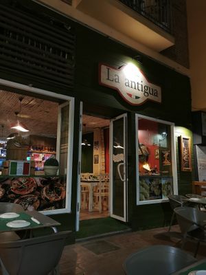 Le restaurant 😊 at La Antigua in Rincon De La Victoria