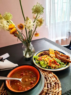 vegan menu of the day (plus beverage and cow milk Mazamorra, not pictured) at Monteadentroveggiefood in Cali