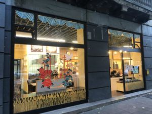 The front windows  at Silk Noodles in Belgrade