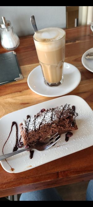 Many vegan options available, every meal/drink is labeled. It was super delicious! Can recommend the choco cake at Moccaklatsch in Bielefeld