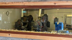 Carbon arc movie projector at Gisli Eirikur Helgi Kaffihûs Bakkabrædra in Dalvik