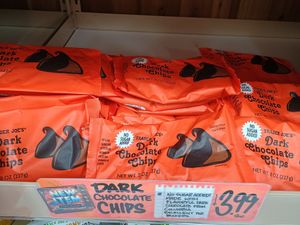 Vegan chocolate chip 🍫🍪 at Trader Joe's in Chandler