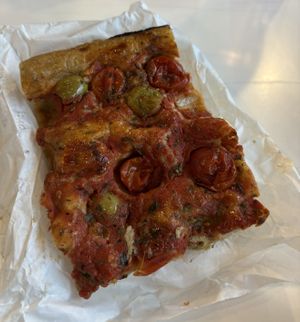 Tomate y aceitunas   at ITACA - Cocina Botanica in Granada