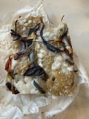 Queso y cebolla (sabor excelente pero no tan buena pinta)   at ITACA - Cocina Botanica in Granada