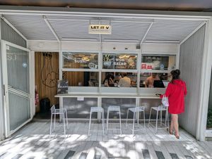  at Let It V - Manduca in Buenos Aires