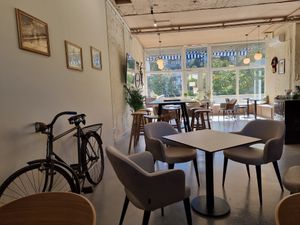 Interior 1 at Grinta Café kávézó in Budapest