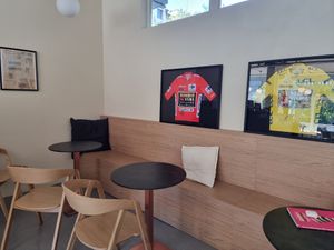 Interior 2 at Grinta Café kávézó in Budapest