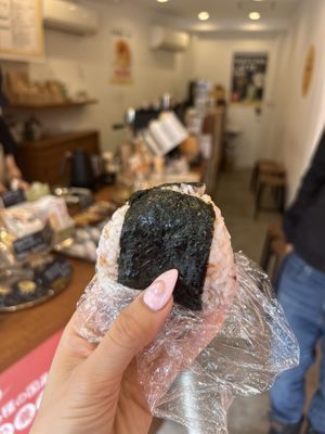 Plum onigiri  at Stand YOYOYO - スタンドヨヨヨ in Tokyo