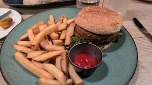 Vegan burger and fries at Restaurant BAKKI in Laugarbakki