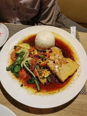 Tofu and Asian Kale with Black Bean Sauce at Dao Fu in San Diego