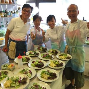 http://www.meetup.com/Meat-Free-Hong-Kong/events/225139753/ 13 at GreenWoods Raw Cafe in Kowloon