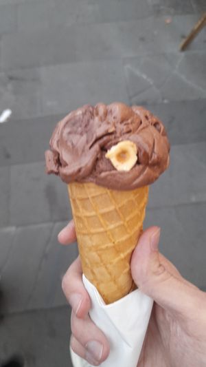 Helado vegano sabor Ferrero at Berry's - Santelmo  in Tenerife