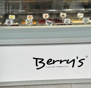   at Berry's - Santelmo  in Tenerife