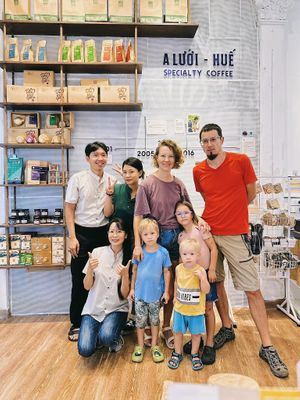  at PhinHolic Hand-brew in Hue