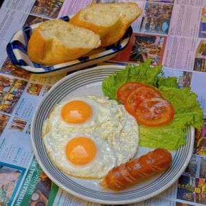 Our breakfast ❤️ at Alaha Coffee & Fusion Vegetarian Cuisine in Hoi An