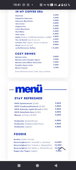 Alle Kuchen sind nach eigener Aussage stets vegan at Sisu Lou in Braunschweig