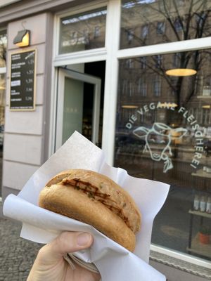 Cilli-cheese Leberkäse in a Brötchen.  at Die Vegane Fleischerei in Berlin