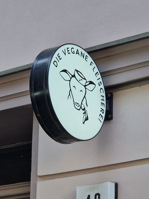  at Die Vegane Fleischerei in Berlin