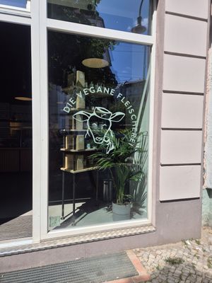  at Die Vegane Fleischerei in Berlin