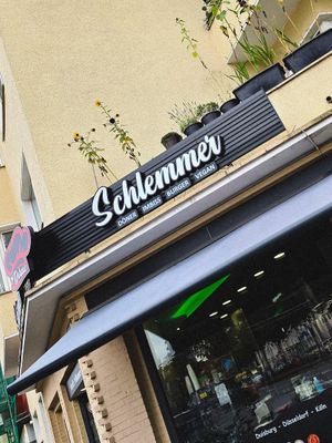  at Schlemmer Deluxe in Cologne