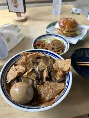   at Maluo - 阿媽家青稞地 素食 in Chengdu