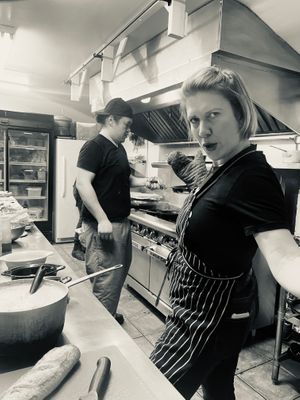  at RÉUNION in Morriston