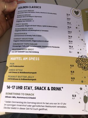 Breaky   at Veganes Gold - The Foodie Place in Stuttgart