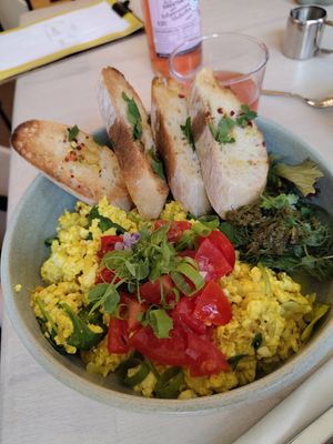  at Veganes Gold - The Foodie Place in Stuttgart