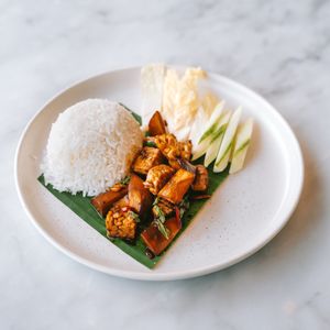 Plant-based perfection served with love at Plearn Restaurant 🌱🍴 #VeganDelights #PlearnPhuket
#PlearnRestaurant at Plearn in Phuket