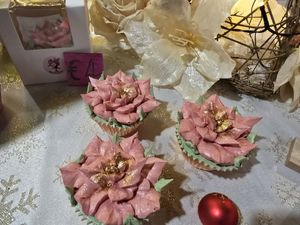 At Veganworld, Kerstbeurs, Hasselt at Blooming Art - No Storefront in Maaseik