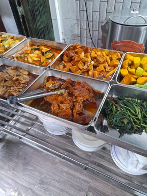 Com chay selection at NGỌC LINH in Ho Chi Minh City