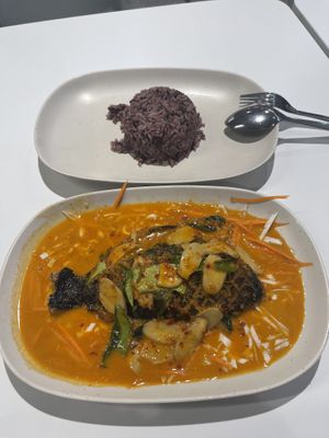   at Walee Vegetarian - Phetchaburi in Bangkok