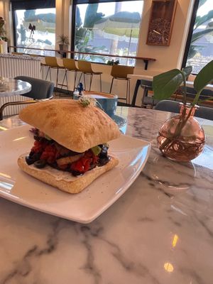 B lovely  at Green Table Cafe - Fairfax in Los Angeles