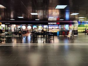 "Exterior" in passage at Nordsee - Shopville - Hbf in Zurich