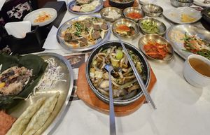 Everything except for one dish in this photo are vegan food at Hangaram in Seoul