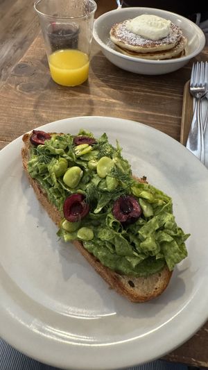 Green goddes   at illi's Café in Erftstadt